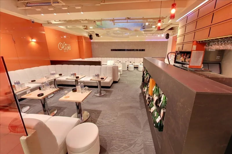 Olive-IKB（オリーブ-アイケービー）1